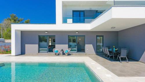 Villa Ella Premantura by Interhome - Photo 2