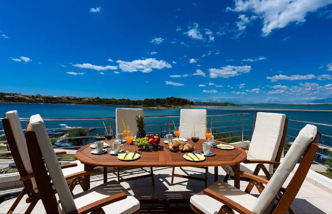 Modern Villa in Nin With Terrace - Foto 18