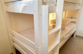 SETE EVASION Jardin, Parking privé gratuit, Climatisé, Wi-Fi, à 5mn plage, tout Confort - Foto 8