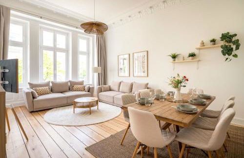 Hamburg City Apartment auf 120qm mit Billardtisch für bis zu 9 Gäste - Foto 1