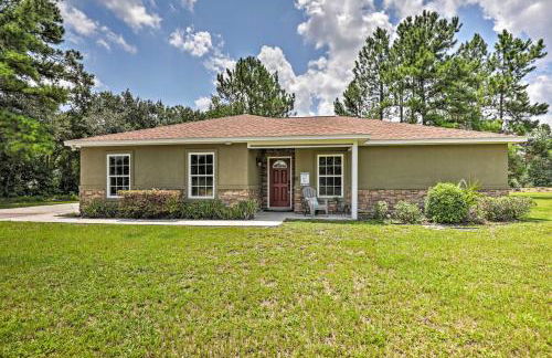 Cozy Ranch Home with Patio on St Johns River! - Foto 1
