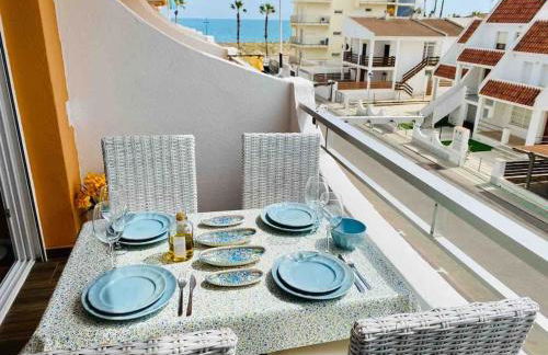 Apartamento al lado del Mar. Recién reformado. - Foto 1