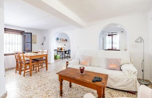 La Piriposa - Photo 36