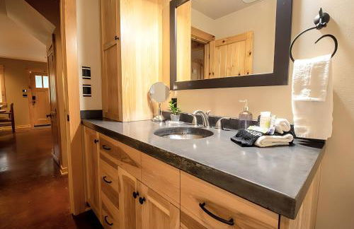 2 Kings, Fire Pit, Gameroom, EV charger, Dogs OK! - Foto 27