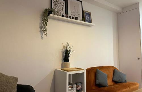 Briants, for Families & Contractors - Free Parking - Photo 32