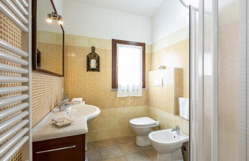 2 Bedroom Amazing Home In Orentano - Foto 29