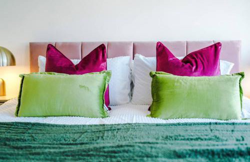 Comfy 3-BR Wirral Home | Free Parking & Wi-Fi - Foto 28