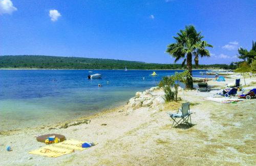 Apartman Ela Crna Punta - Foto 30