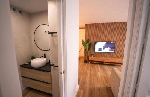 Apartasuites Royal Zahara, Máximo confort con vistas al mar - Photo 4