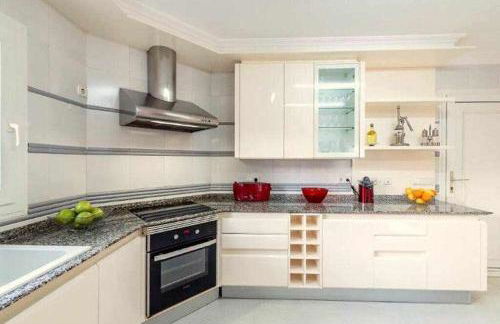 Gorgeous Villa near Ibiza centre - Photo 12