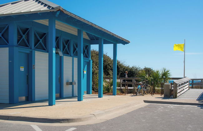 Cute Little Cottage! Perfect Getaway! 2 Pools! Sleeps 4! - Foto 42