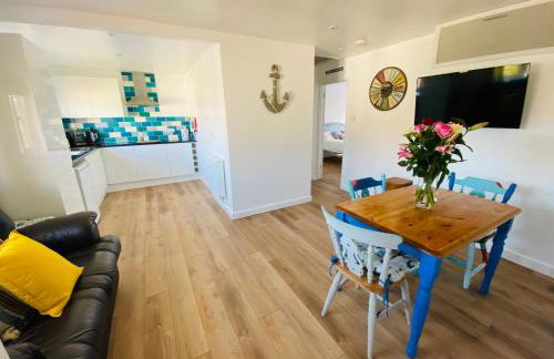 Driftwood Seagrass - Photo 1