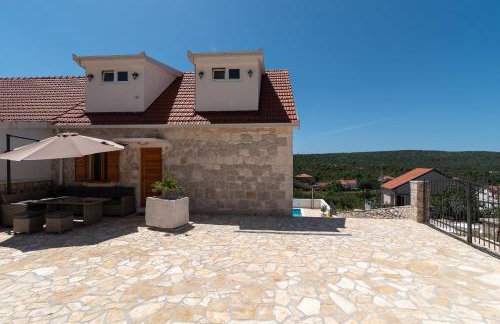 Stone house Grgo with heated swimming pool and spa - Foto 34
