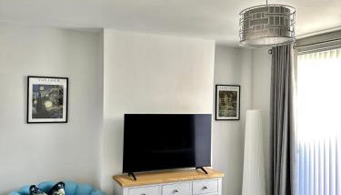 Beautifully Spacious 3 Bed Home - Foto 3