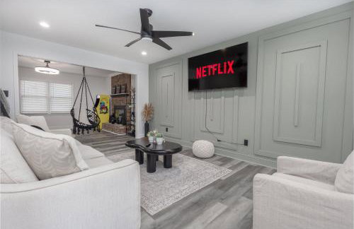 Big Modern Family Home On 1 Acre Land w Firepit & Grill - Foto 2