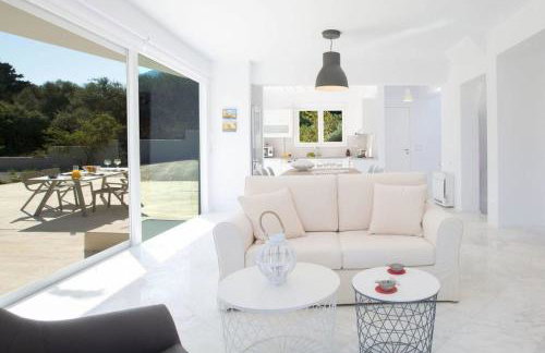 Villas Harriet - With Sea View and near the sea - Photo 47