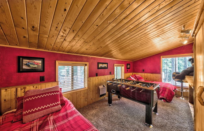 Central Clean Home with Hot Tub Near Ski - Photo 5