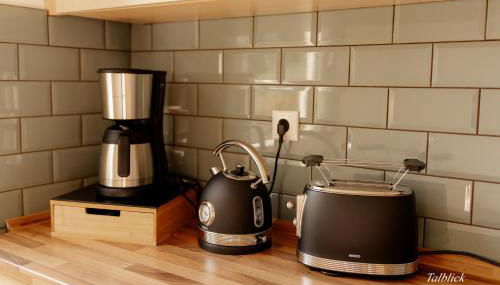 Lieblingsplatz by Julia & Tom - Photo 4, toaster