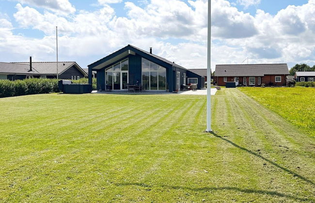 Stylish Lakeview Retreat-by Traum - Foto 25