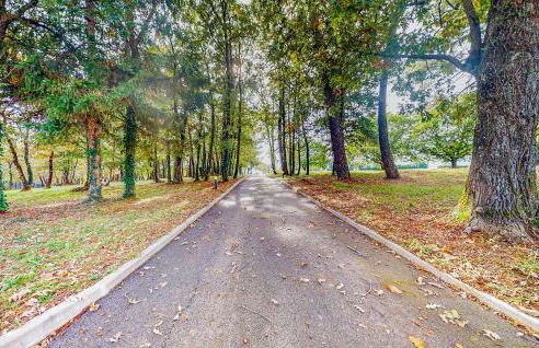 4 Bedroom Amazing Home In Sanilhac - Foto 8