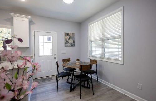 2 Min to Downtown - 9 to Elon - Fast Wi-Fi - Foto 36