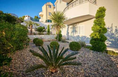 Apartments Vrania - Photo 8