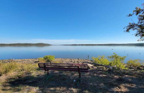 Bristow Blue - Lake front with Boat Ramp Access!! - Foto 9