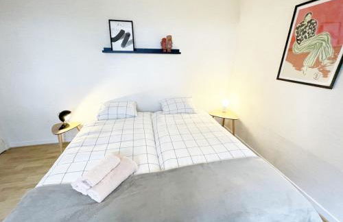 Grand appartement rénové, tout confort - Foto 9