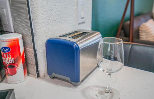 Lavish 2BD Walk to Westgate Pool Gym WD - Foto 25