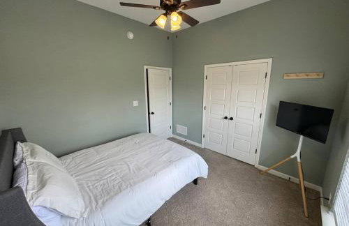 3BR w/ Pool Table & Ping Pong - Near Snowden - Foto 12