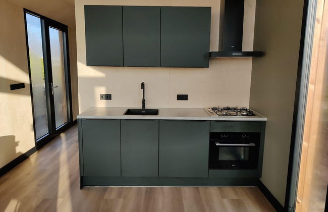 Spacious Nature Retreat - Photo 7