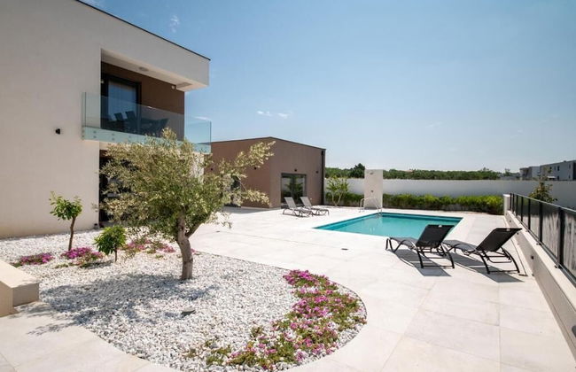 Vrsi Beautiful Apartments With Pool - A2 - Photo 19