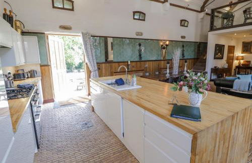 Talbot Lodge - Photo 11