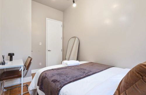 5BD Duplex w Private Patio BBQ and Arcade Games - Foto 29