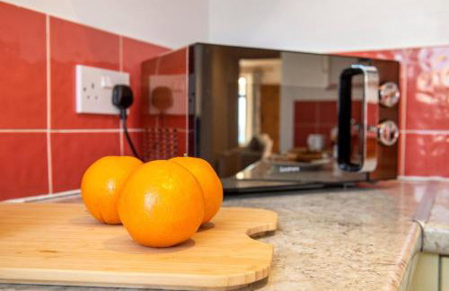 Drake Cottage with Hot tub - Photo 14