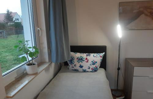 Am Bahnhof - Foto 59