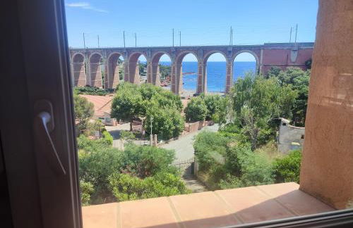 villa Esterel calme et proche de la mer,VTT et randonnées - Foto 1