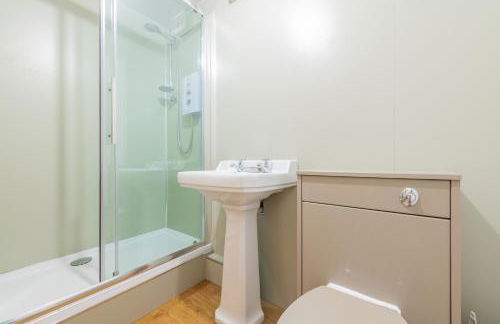 Nether Newton - Sleeps 12, Hottub, Sauna, Private Garden - Foto 5