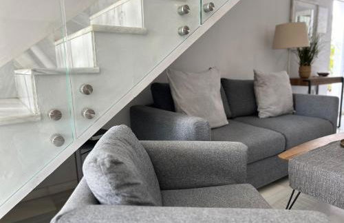 Fabuloso y amplio Duplex en Urb Jardines de Sotogrande - Foto 50