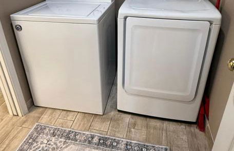 Great Amenities, Pool, Sauna Gym - Photo 22