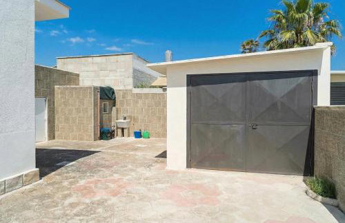 Villa Milon Near The Sea - Happy Rentals - Photo 58