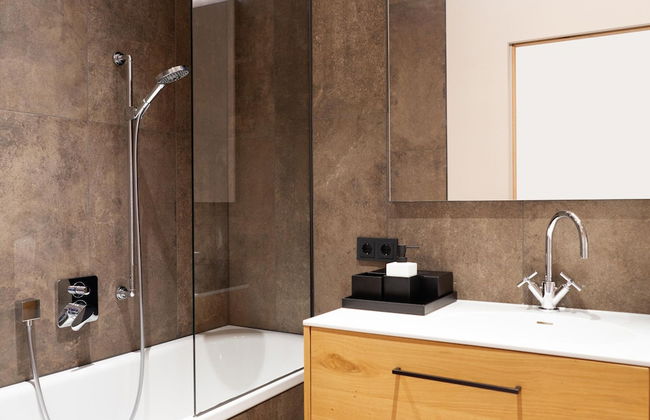 Apartment in Schrocken Near Ski Arlberg - Photo 11