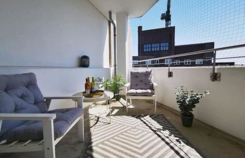 HH 04 by ROCKCHAIR - SUPERHOST Status - Modernes Apartment mit sonnigem Balkon & premium Boxspringbetten in Winterhude - Hamburg Top Geheimtipp - Foto 37