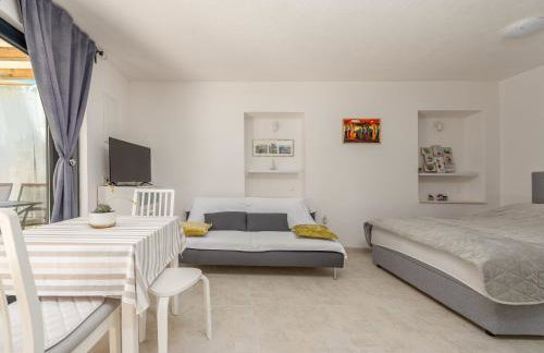 Apartment Varos with shared pool - Foto 37