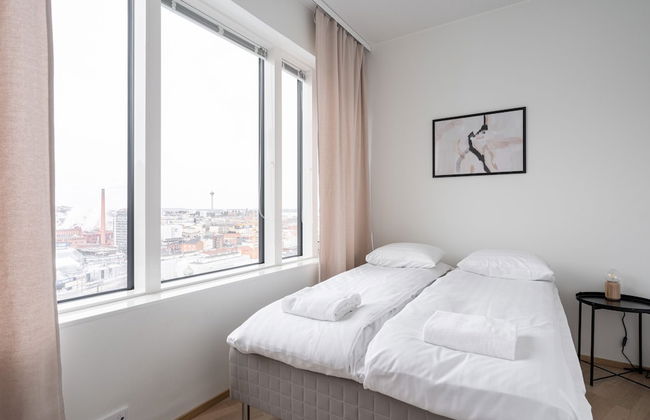 12th Floor Sauna Retreat with Stunning City Views - Photo 5