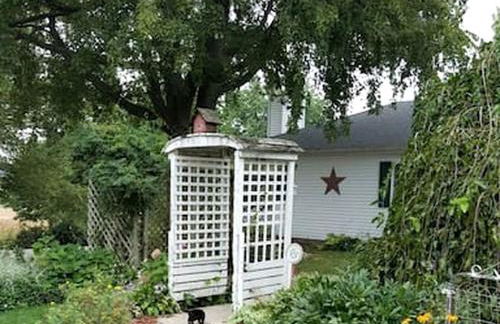 Comfortable Room Rental for a Vacation in Poweshiek County, Iowa - Foto 23