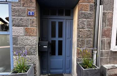 La Maison aux Volets Bleus 3ème Étage - Photo 8