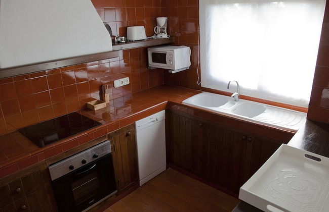 Bini Belin Villa de Lujo WIFI y Piscina - Photo 7