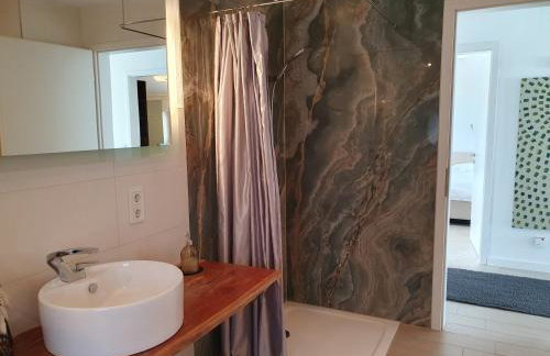 Komfortzone - stilvolle Gästewohnung in Marburg - Photo 9