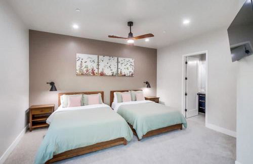 Serene Resort-Style Escape - Perfect for Families - Photo 30